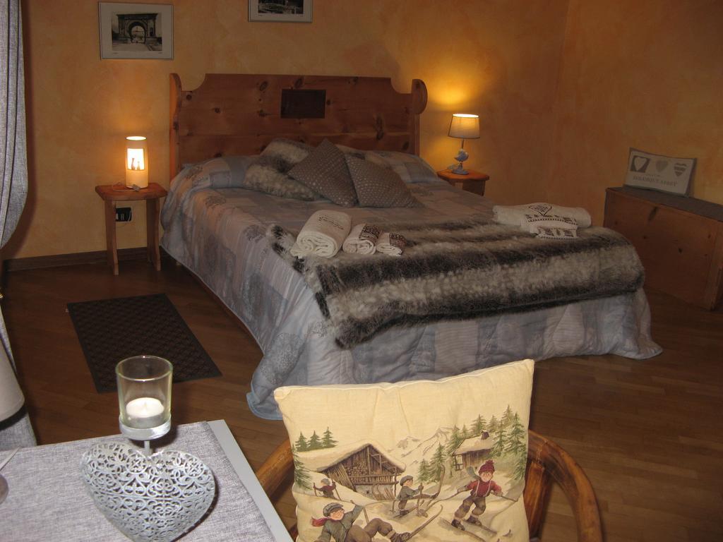 Maison Besenval Apartman Aosta Kültér fotó